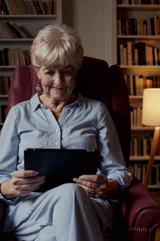 20251015 1444 New Video storyboard 01k7kyb5yye5qv6ewmceekz3md 1