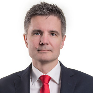 Internet nie działa sam. Kto decyduje o tym, co widzimy w sieci? 5 Kto decyduje o Internecie – Michał Mieczkowski, polska branża technologiczna