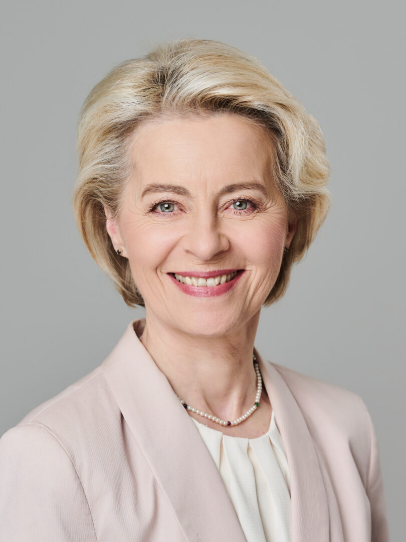 Internet nie działa sam. Kto decyduje o tym, co widzimy w sieci? 3 Kto decyduje o Internecie – Ursula von der Leyen i regulacje Unii Europejskiej dotyczące platform internetowych